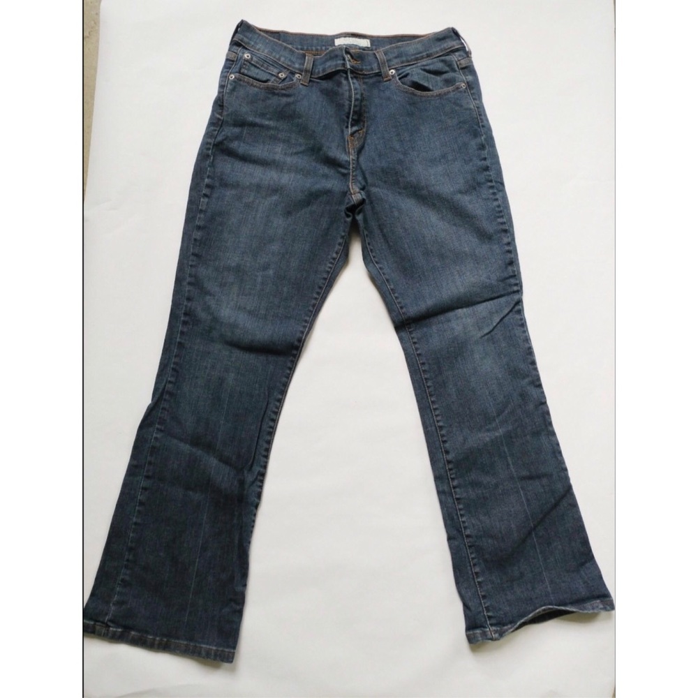 Women's Levi's 515 boot cut mom wedgie jeans
12S